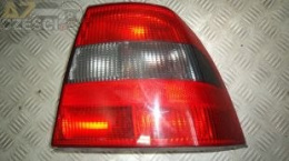 Lampa prawa tylna Opel Vectra B 2,0i 16v Ecotec 5d liftback 1997r