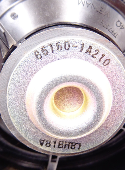 TOYOTA COROLLA E21 GŁOŚNIK DRZWI OE 86160-1A210 TOYOTA COROLLA E21 GŁOŚNIK DRZWI OE 86160-1A210