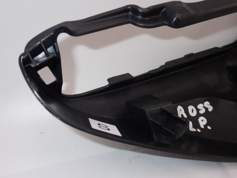 TOYOTA YARIS CROSS osłona klamki wewnętrznej klamka 67656-K0050 TOYOTA YARIS CROSS osłona klamki wewnętrznej klamka 67656-K0050
