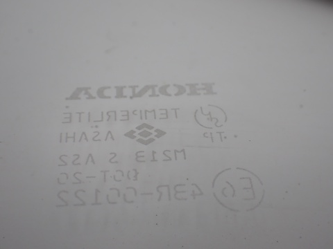 HONDA JAZZ II 02-08 SZYBA SZYBKA KAROSERYJNA PAASAŻERA PRAWY PRZÓD TRÓJKĄT