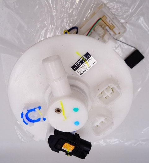 LEXUS NX II 450 h+ OD 2022R POMPA PALIWA 77020-42270 - JAK NOWA