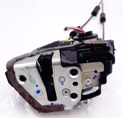 TOYOTA COROLLA E21 XII SEDAN ZAMEK LEWY TYŁ 2 PIN - jak nowy