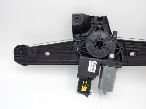 BERLINGO PARTNER COMBO PROACE DOBLO podnośnik mechanizm szyby prawy tył