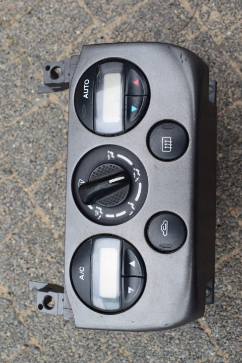 PRIMERA P11 LIFT PANEL KLIMATYZACJI