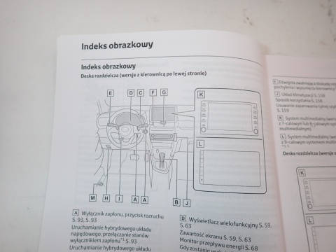 TOYOTA YARIS CROSS INSTRUKCJA PODRĘCZNIK UŻYTKOWNIKA ETUI GWARANCJA KPL - JAK NOWE