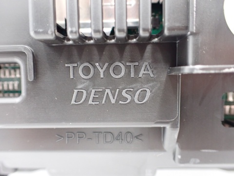 TOYOTA C-HR X2 LICZNIK PRĘDKOŚCIOMIERZ 83800F4B50 jak nowy 18KM EUROPA OE