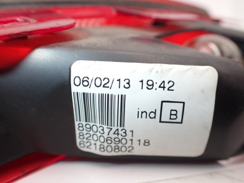 DACIA DOKKER LOGAN MCV trzeci STOP lampa dodatkowy STOP spryskiwacz OE EU 8200690118